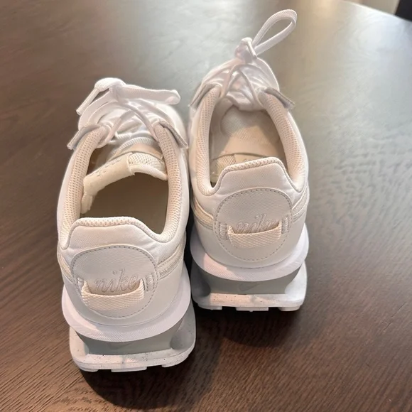 Nike Women’s Air Max Pre-Day “White Phantom”, size 8. - Picture 4 of 5